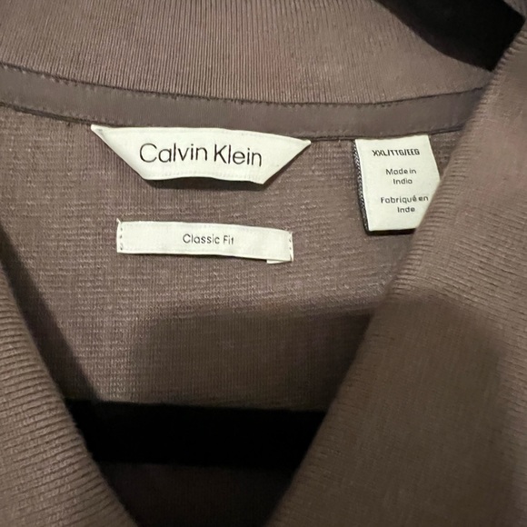 Calvin Klein - Picture 5 of 6